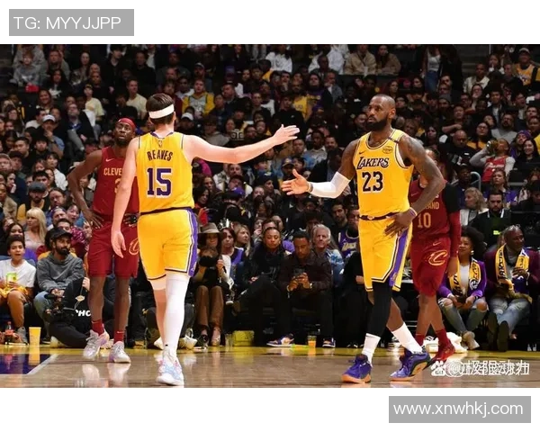 2017年12月15日骑士与湖人激战回顾球星表现与赛况分析