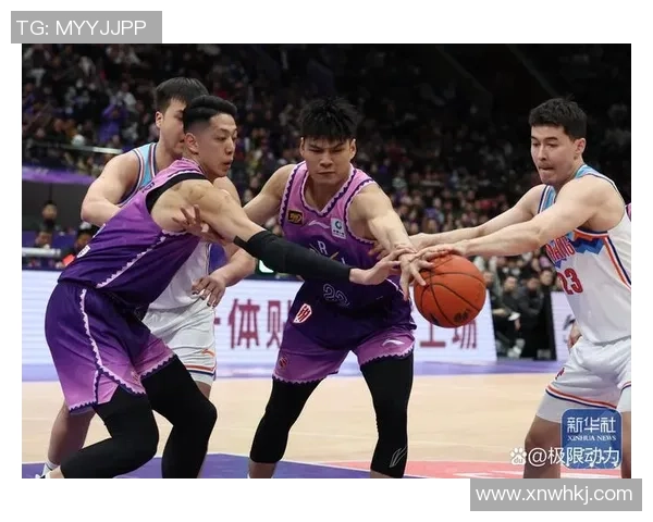 CBA新疆队与深圳队精彩对决回放全程回顾与分析